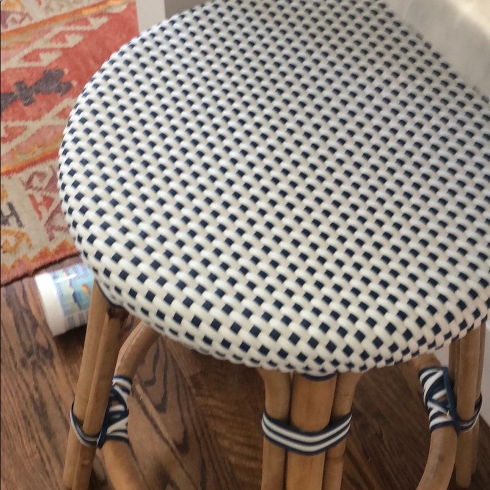 Meet your Posher, Catie